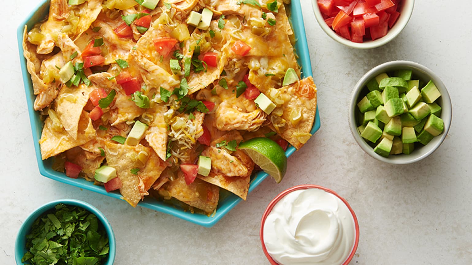 Microwave Cheesy Chicken Nachos